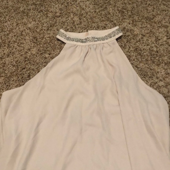 Beaded neck strapless blouse - Picture 2 of 3